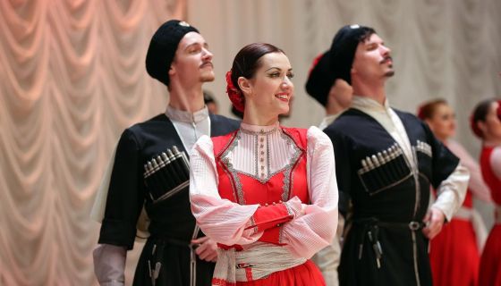 Кубанский казачий хор. Русь от края до края