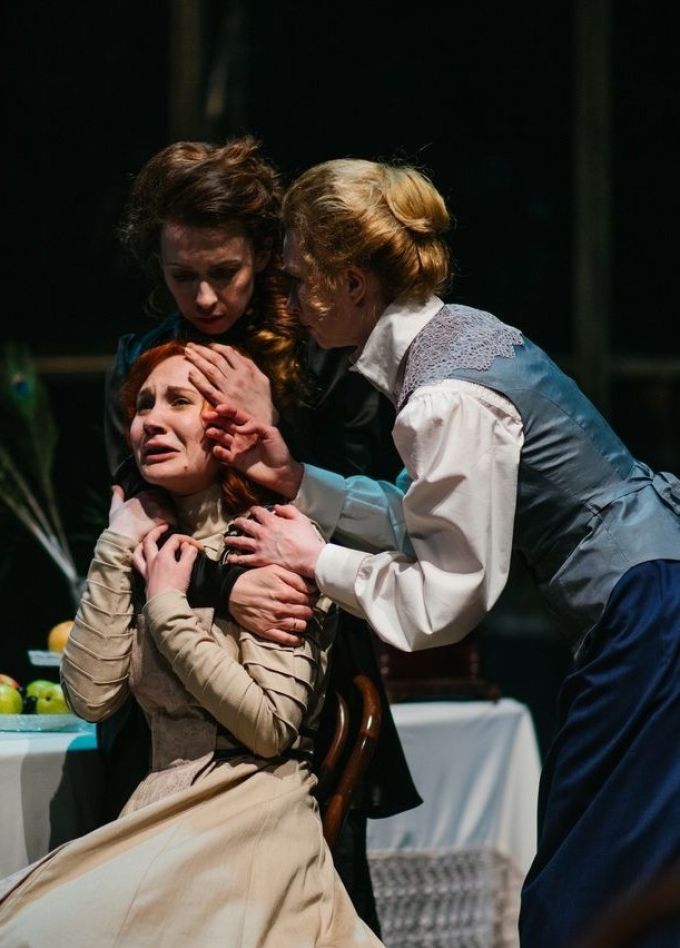 Спектакль «Три сестры»