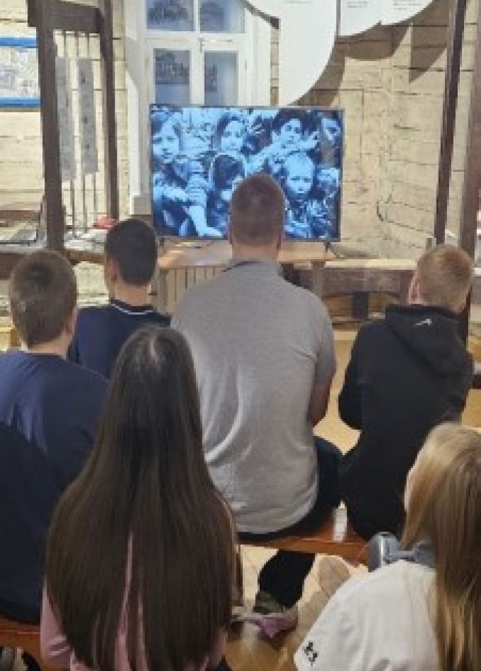 Коричневая чума ХХ века. Беседа