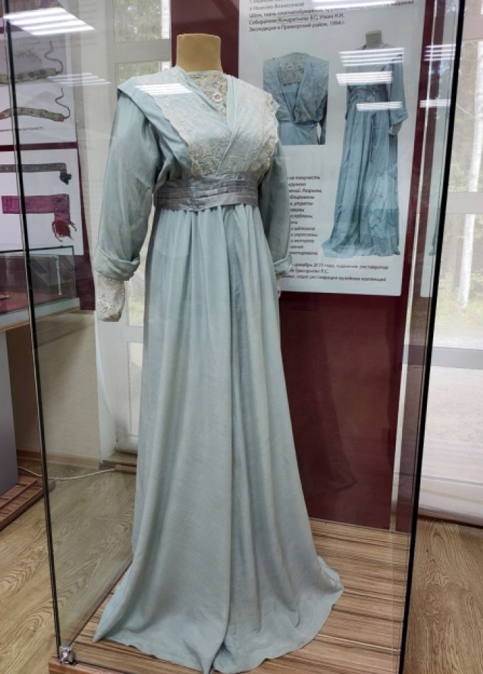 Экспозиция выставочного зала музея-заповедника Малые Корелы